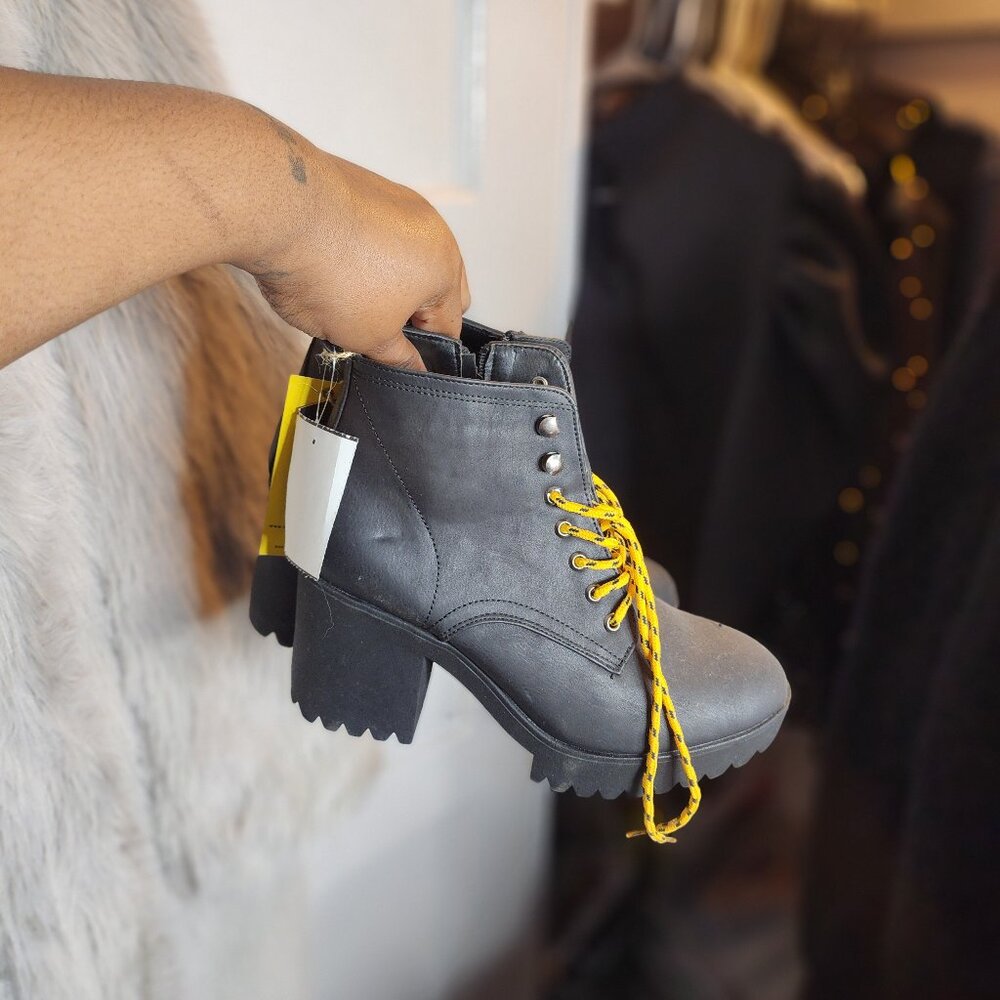 Fashion boots